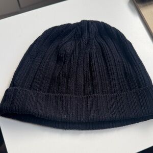 A.P.C. Black Ribbed Knit Beanie